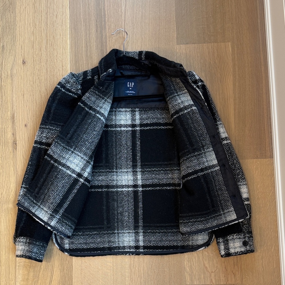 GAP Monochrome Checkered Jacket - image 5